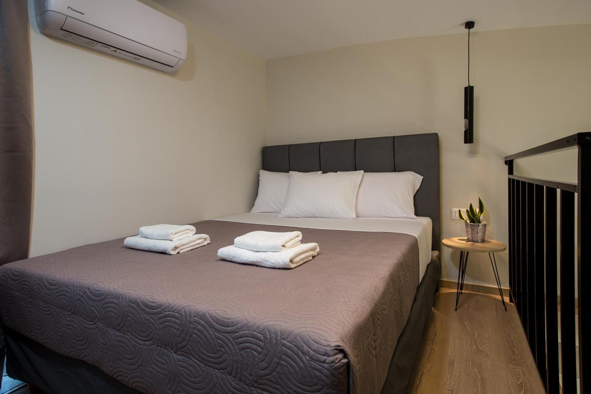 Cove Elafonisi Apartments Agios Pandeleimon  Dış mekan fotoğraf